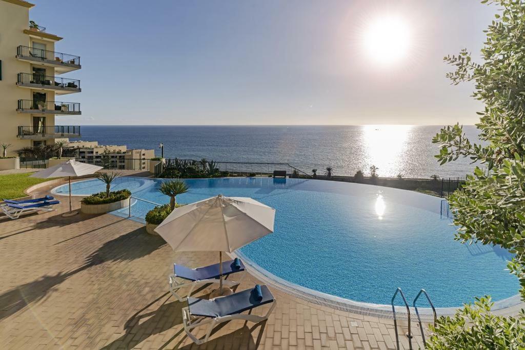 Formosa Infinity Pool Apartment Funchal  Luaran gambar